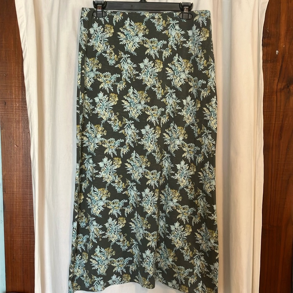 J Jill size small long floral skirt